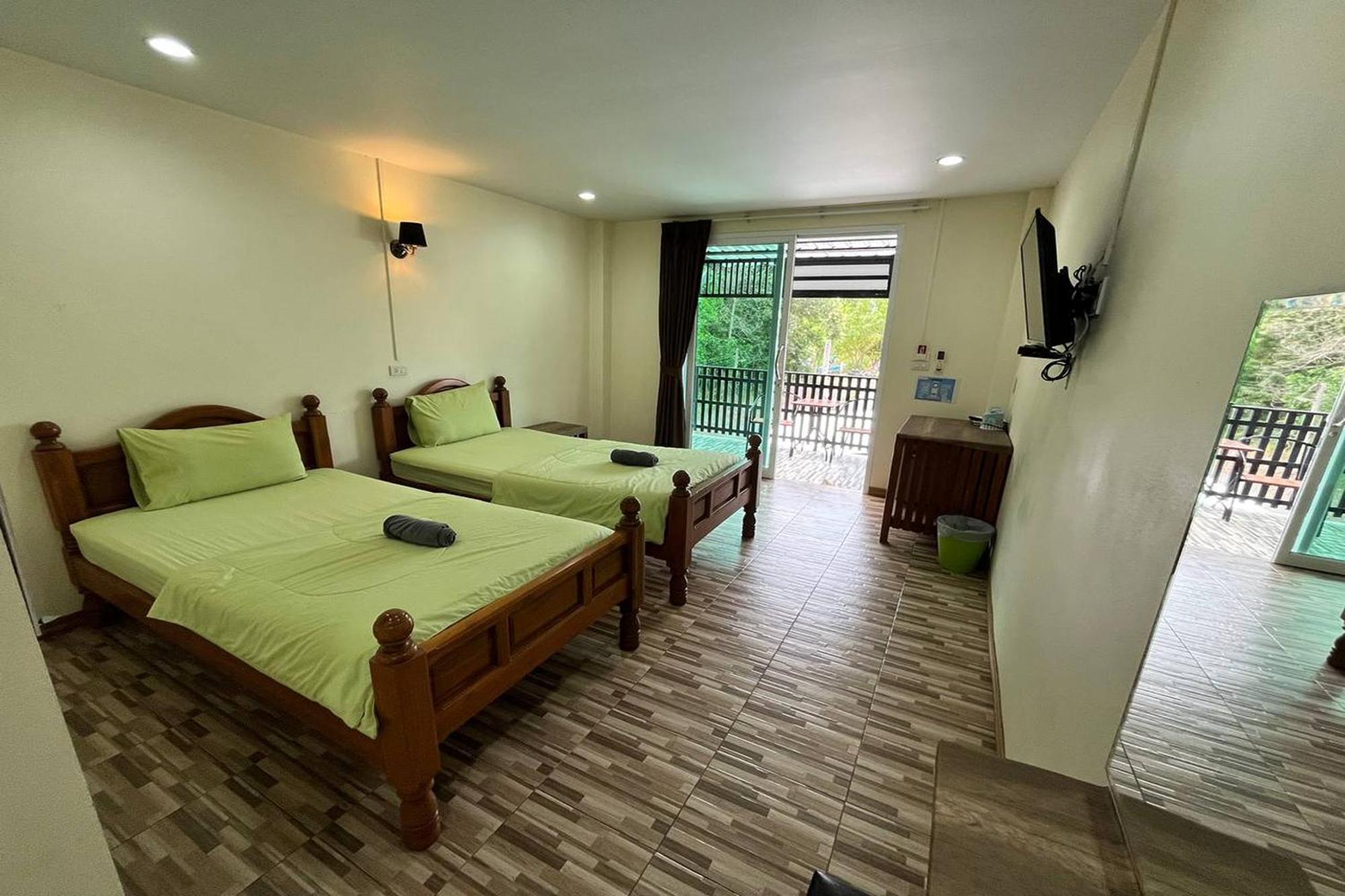 Pleai Ta Lea Resort Chao Lao Beach Esterno foto